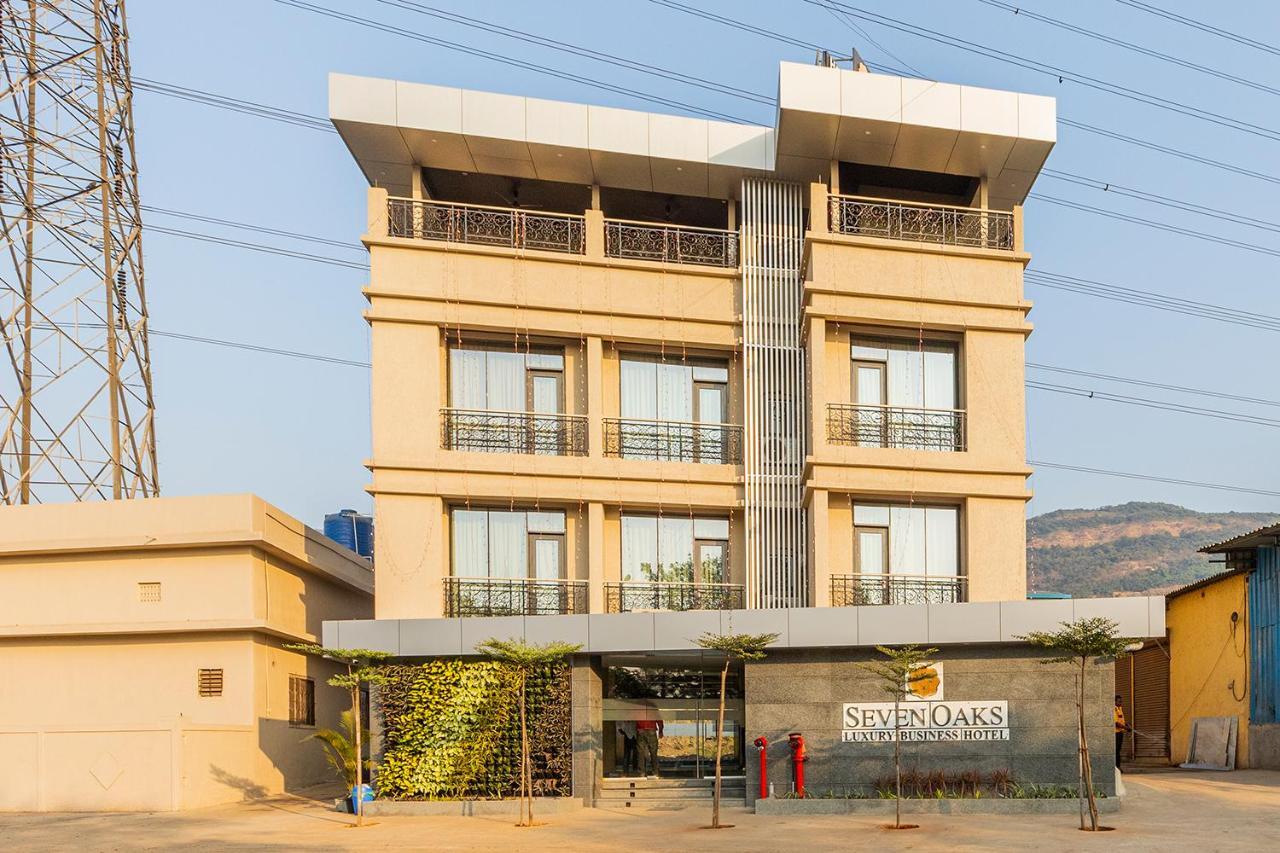 Hotel Seven Oaks Navi Mumbai Exterior photo